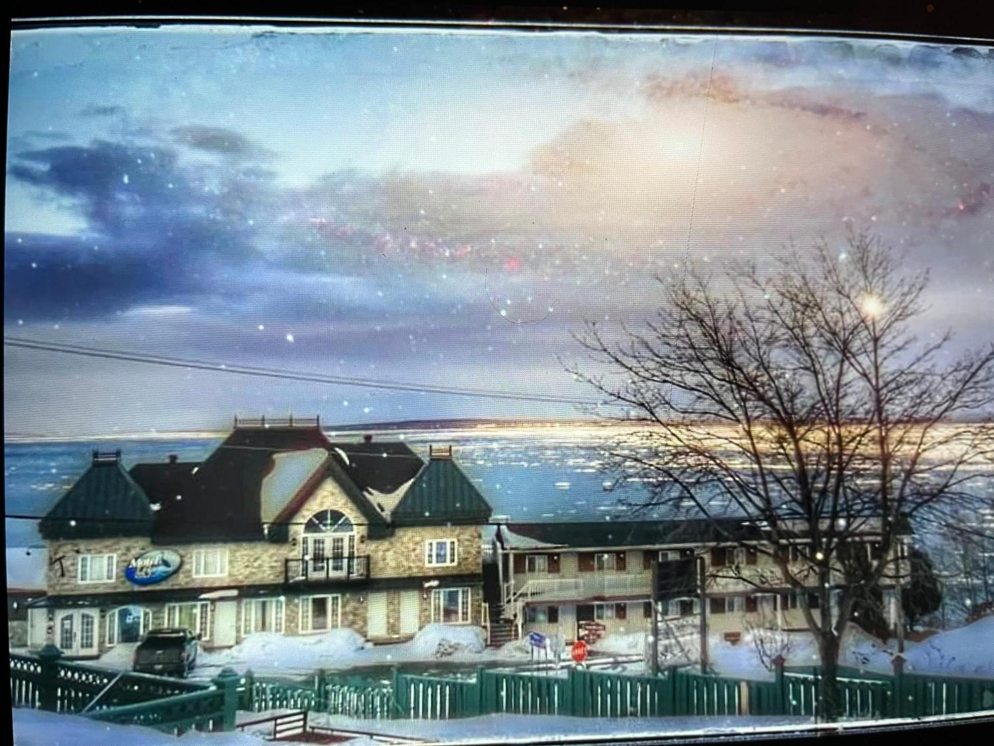 Motel Vue Belvedere Saint-Siméon Exterior foto